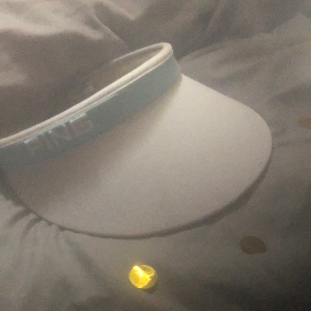 Ping lady’s golf visor